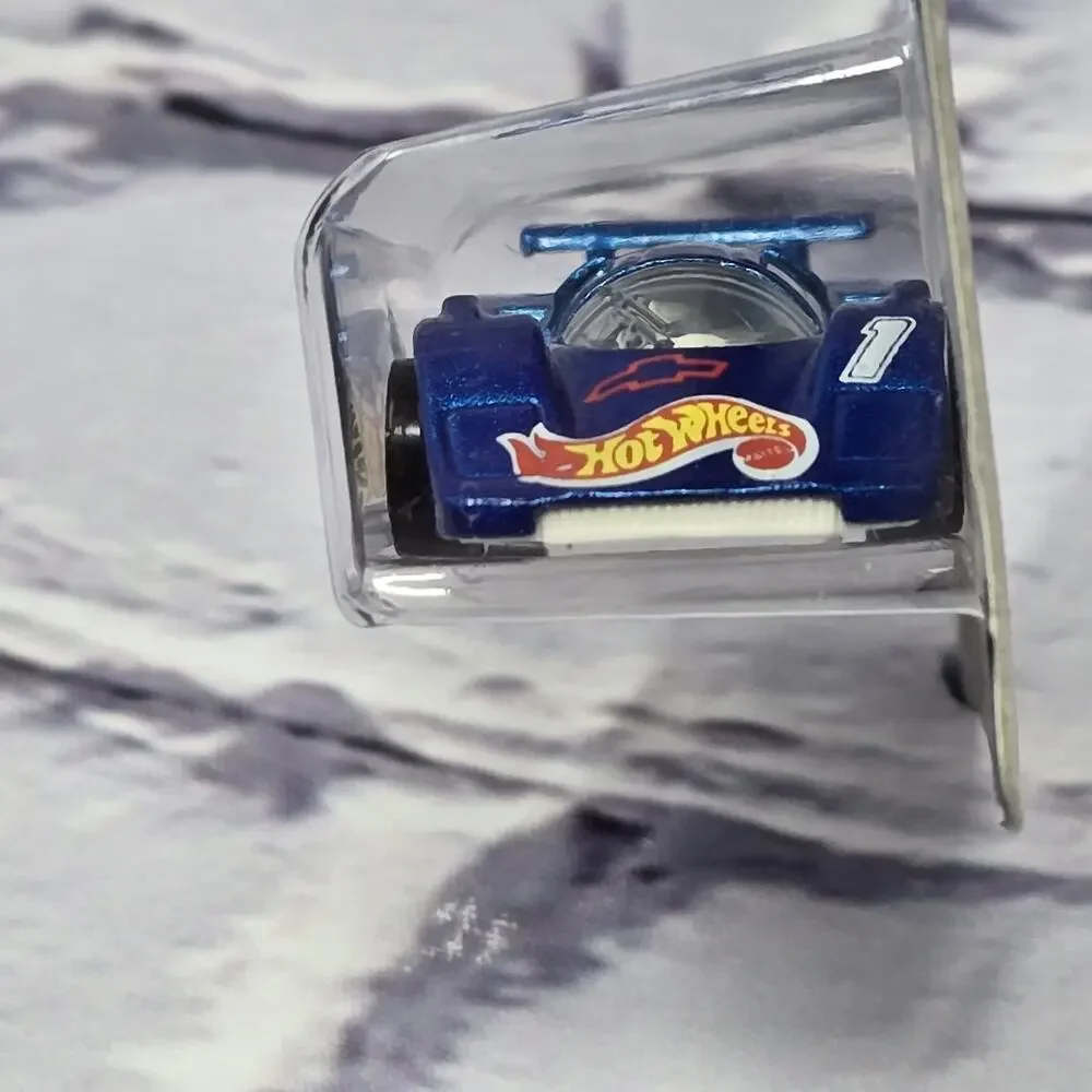 HOT WHEELS 1998 BLUE CARD SERIES SOL AIRE CX4 #823